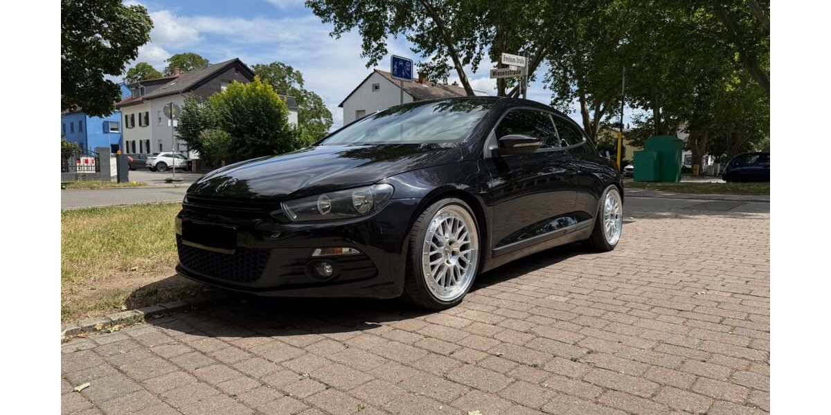 VW Scirocco 162.458 km 9.200 &euro; Mannheim 68163