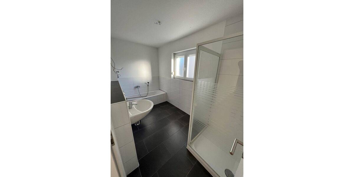 Terrassenwohnung Östringen - 2 Zimmer, 82 m&sup2;, 985&euro; | Angebot:26802580