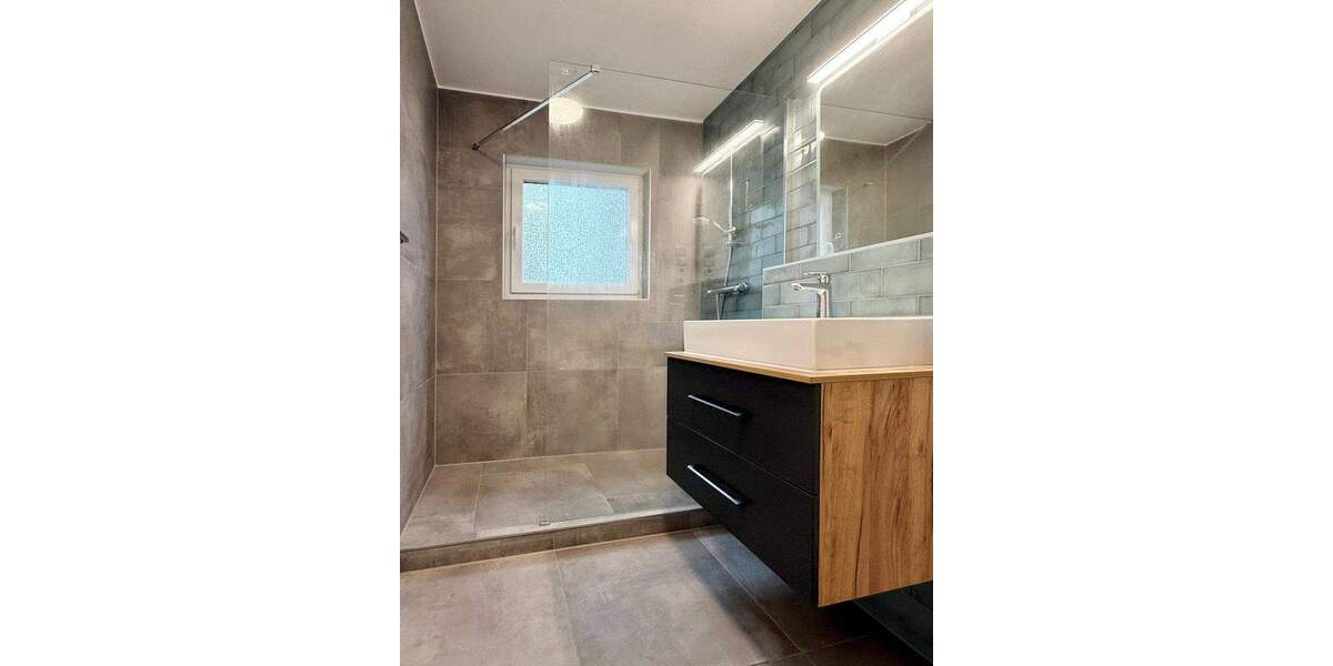 Etagenwohnung Schwetzingen - 2 Zimmer, 73 m&sup2;, 290.000&euro; | Angebot:25645960