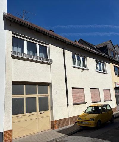 Mehrfamilienhaus, Wohnhaus Mannheim Sandhofen - 9 Zimmer, 234 m&sup2;, 519.000&euro; | Angebot:26121658