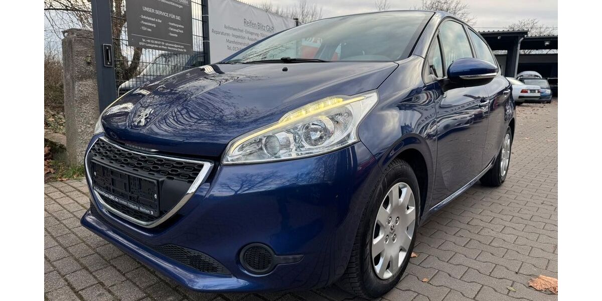 Peugeot 208 97.100 km 4.800 &euro; LUDWIGSHAFEN AM RHEIN 67071