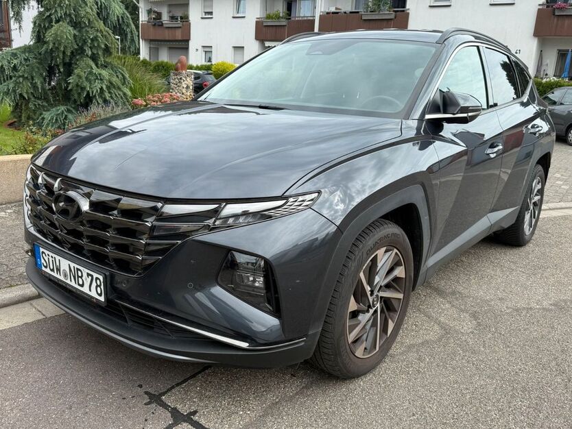 Hyundai TUCSON 49.321 km 21.999 € Speyer 67346