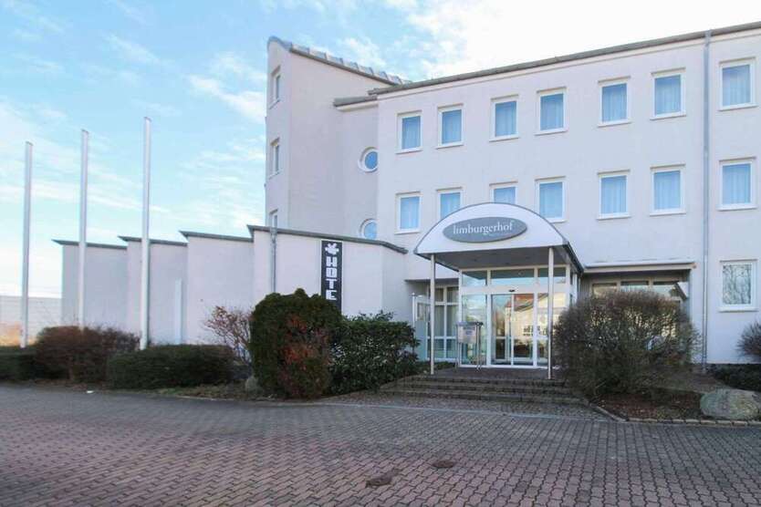 Wohnung zum Kaufen in Limburgerhof 49.000 € 32.2 m²