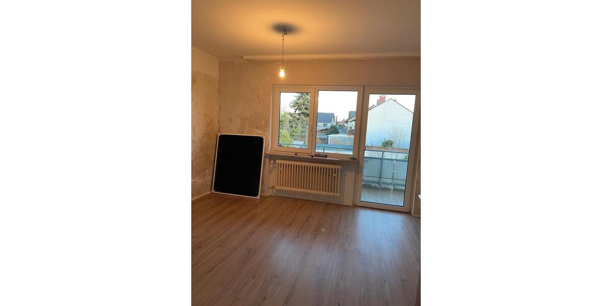 Etagenwohnung Ludwigshafen am Rhein Ludwigshafen-Hemshof - 3 Zimmer, 95 m&sup2;, 1.350&euro; | Angebot:25236357