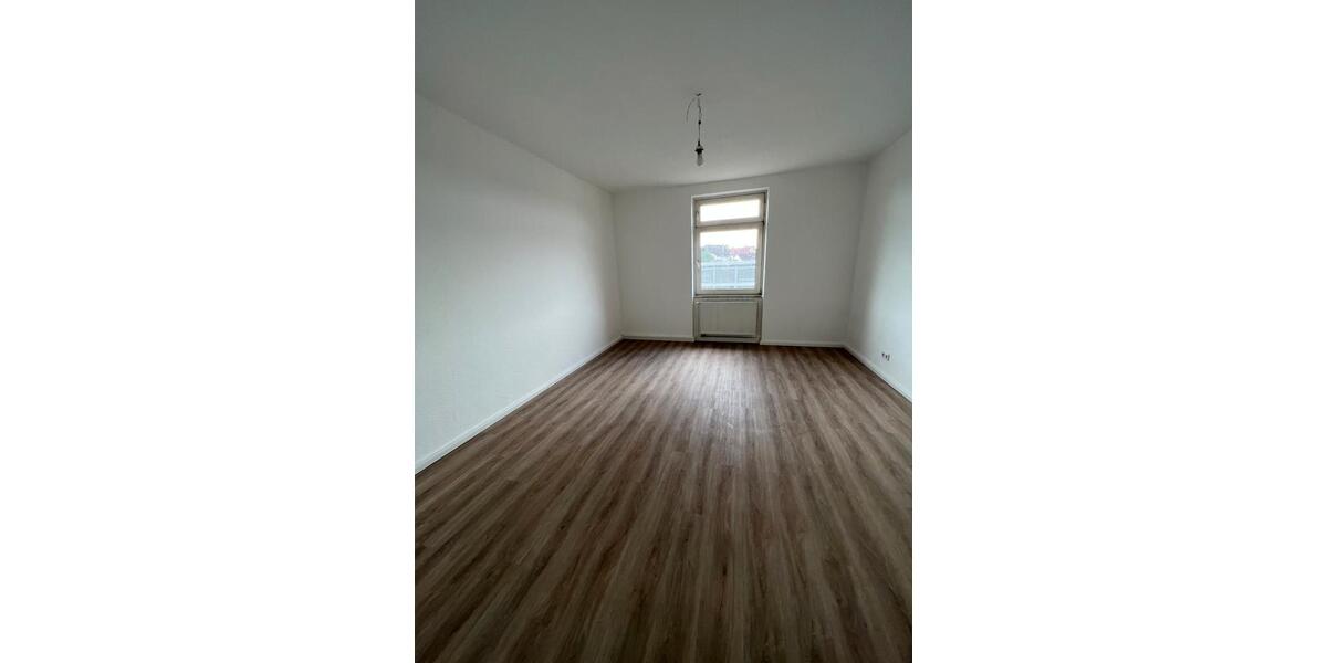 Etagenwohnung Ludwigshafen am Rhein Parkinsel - 2 Zimmer, 62 m&sup2;, 620&euro; | Angebot:26544365