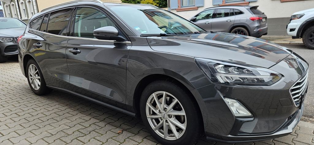 Ford Focus 94.000 km 12.800 &euro; Mannheim 68309