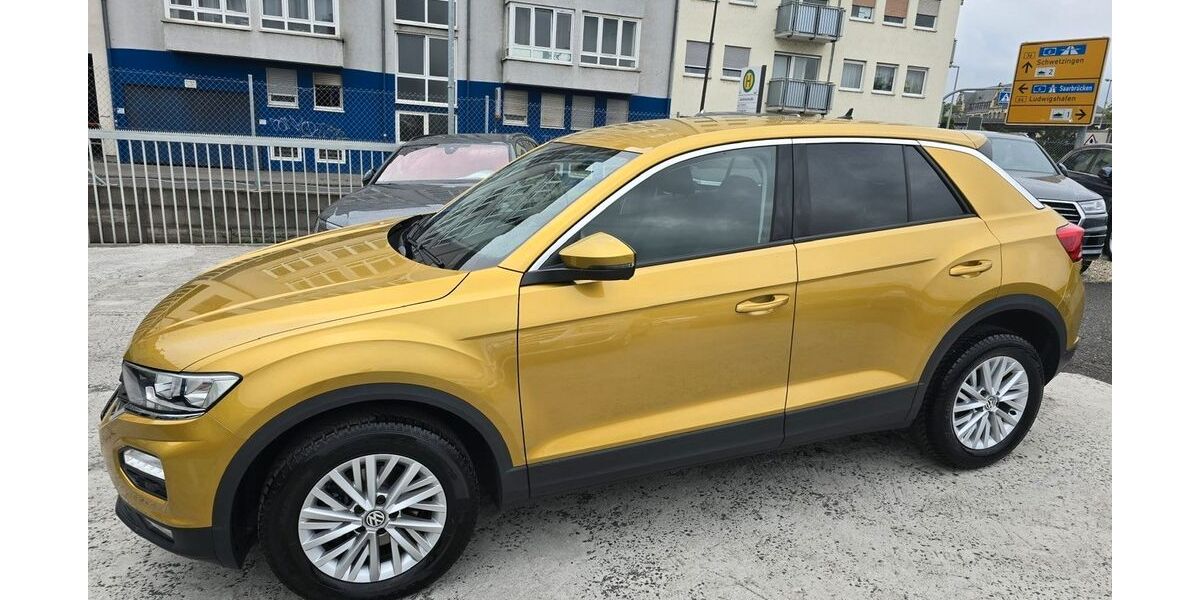 VW T-Roc 99.000 km 17.100 &euro; Mannheim 68159