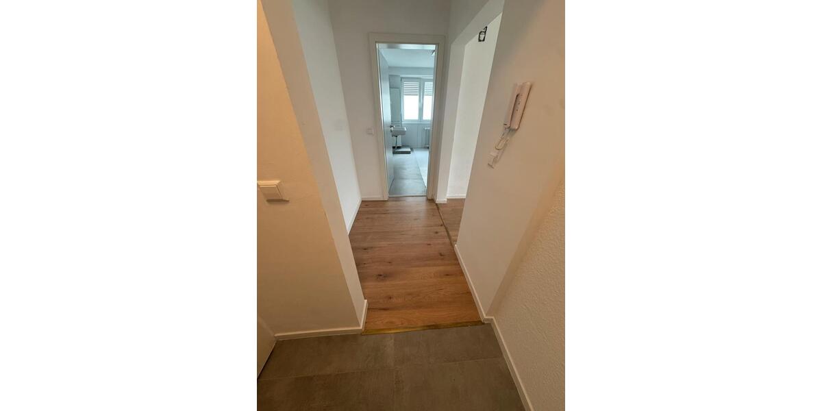 Etagenwohnung Mannheim Almenhof - 2 Zimmer, 72 m&sup2;, 1.070&euro; | Angebot:26649385