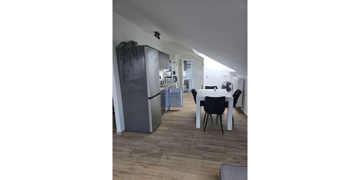 Etagenwohnung Lampertheim - 4 Zimmer, 80 m&sup2;, 1.100&euro; | Angebot:26421406