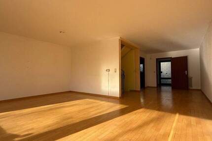 Haus Mannheim Rheinau - 4 Zimmer, 122 m&sup2;, 365.000&euro; | Angebot:24808025