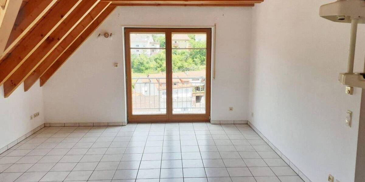 Etagenwohnung Schriesheim Altenbach - 3 Zimmer, 80 m&sup2;, 730&euro; | Angebot:26424399