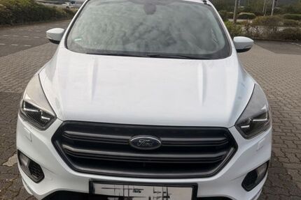 Ford Kuga 62.000 km 18.750 &euro; Heppenheim 64646