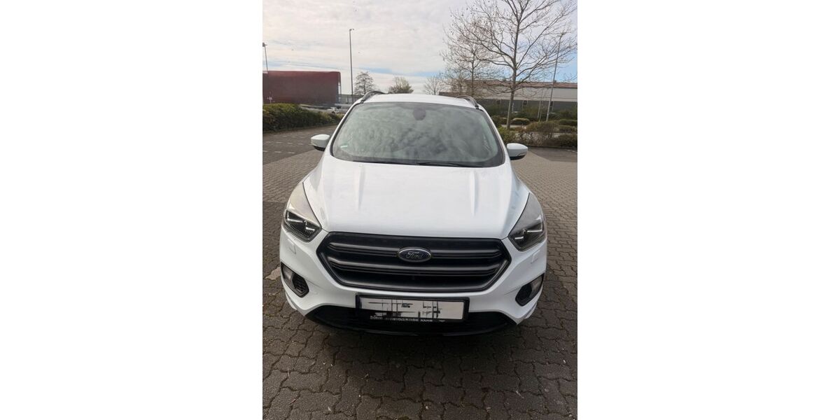 Ford Kuga 62.000 km 18.750 &euro; Heppenheim 64646