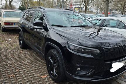 Jeep Cherokee 71.000 km 23.600 &euro; ludwigshafen 67063