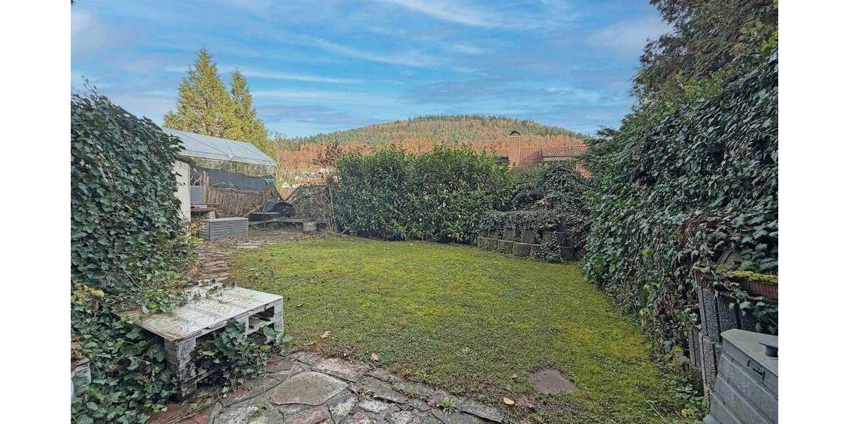 Neckargemünd: Attraktive, großzügige DHH in gesuchter Lage mit Garten und tollem Ausblick 5 zimmer