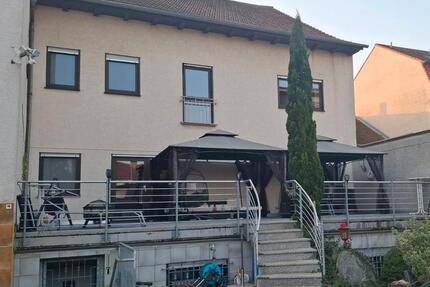 Wohnung Östringen - 6 Zimmer, 300 m&sup2;, 1.800&euro; | Angebot:26403109
