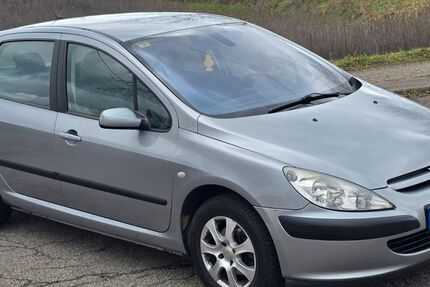 Peugeot 307 45.000 km 5.999 &euro; Mannheim 68219