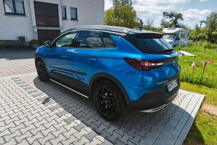 Opel Grandland (X) 107.000 km 13.990 &euro; Fürth 64658
