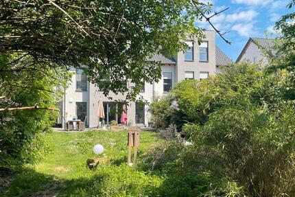Haus Ludwigshafen am Rhein Edigheim - 5 Zimmer, 230 m&sup2;, 745.000&euro; | Angebot:26963324