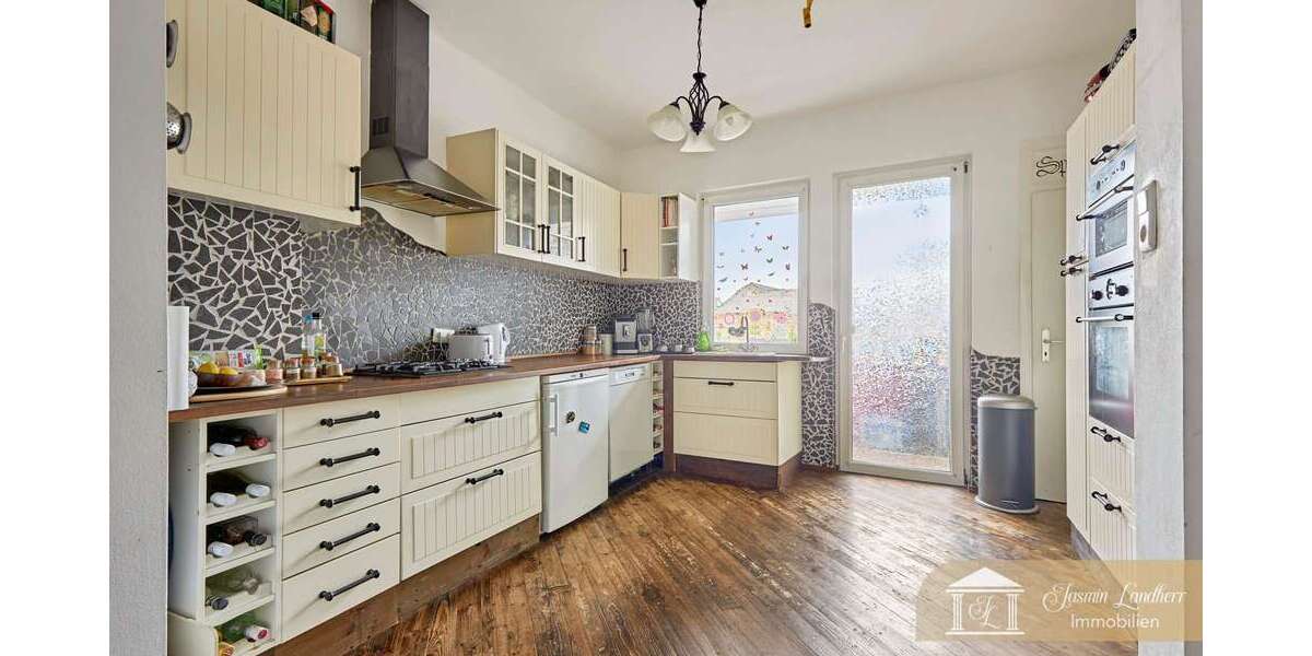 Einfamilienhaus Ludwigshafen am Rhein Ludwigshafen-Hemshof - 7 Zimmer, 170 m&sup2;, 399.000&euro; | Angebot:26829423