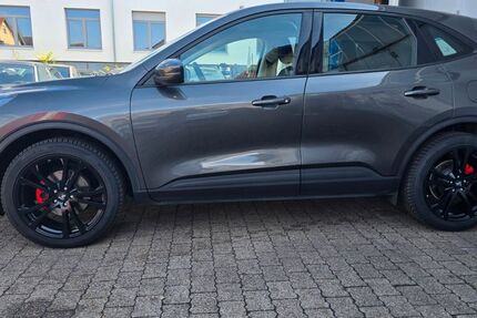 Ford Kuga 151.000 km 17.500 &euro; WIESLOCH 69168
