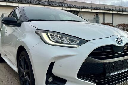 Toyota Yaris 21.000 km 19.490 &euro; Eppelheim 69214