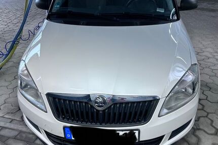 Skoda Fabia 235.088 km 2.800 &euro; Heidelberg 69126