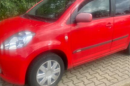 Daihatsu Sirion 143.000 km 650 &euro; Lorsch 64653