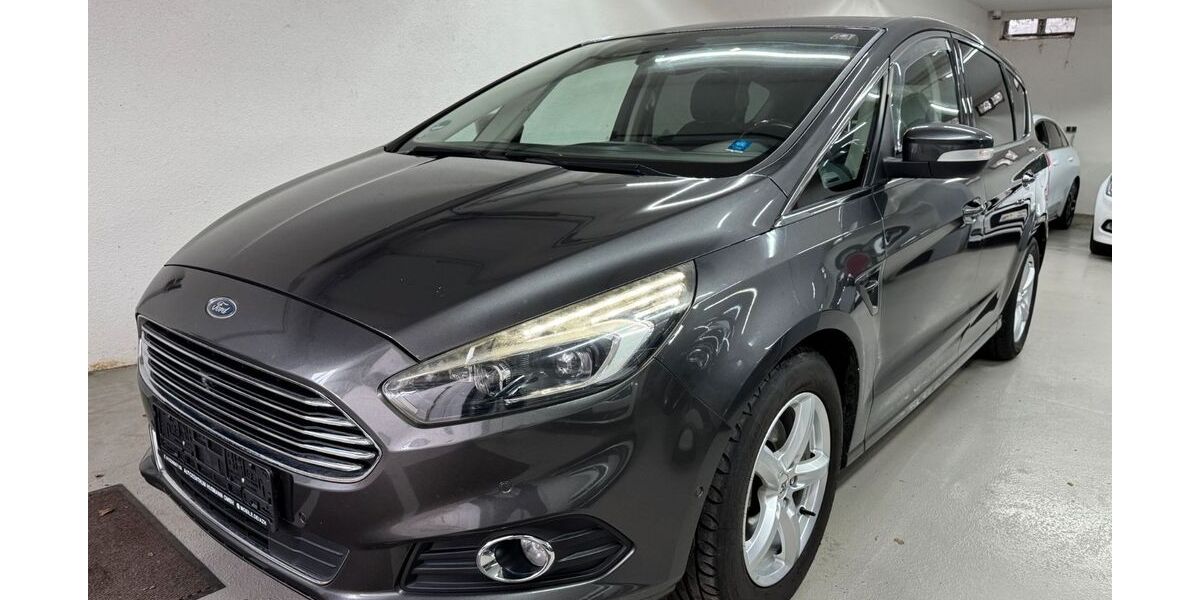 Ford S-Max 119.067 km 13.700 &euro; LUDWIGSHAFEN AM RHEIN 67071