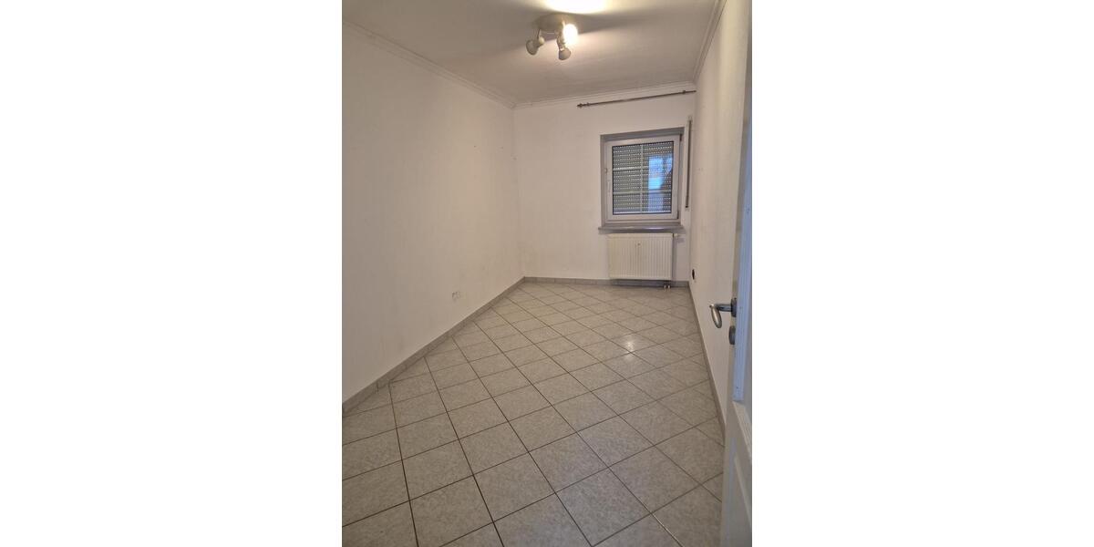 4,5 Zimmer Wohnung mit Wintergarten in Böhl Iggelheim 4.5 zimmer