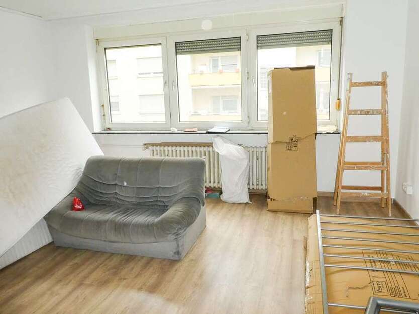 Wohnung zum Kaufen in Ludwigshafen 94.500 € 29.32 m²