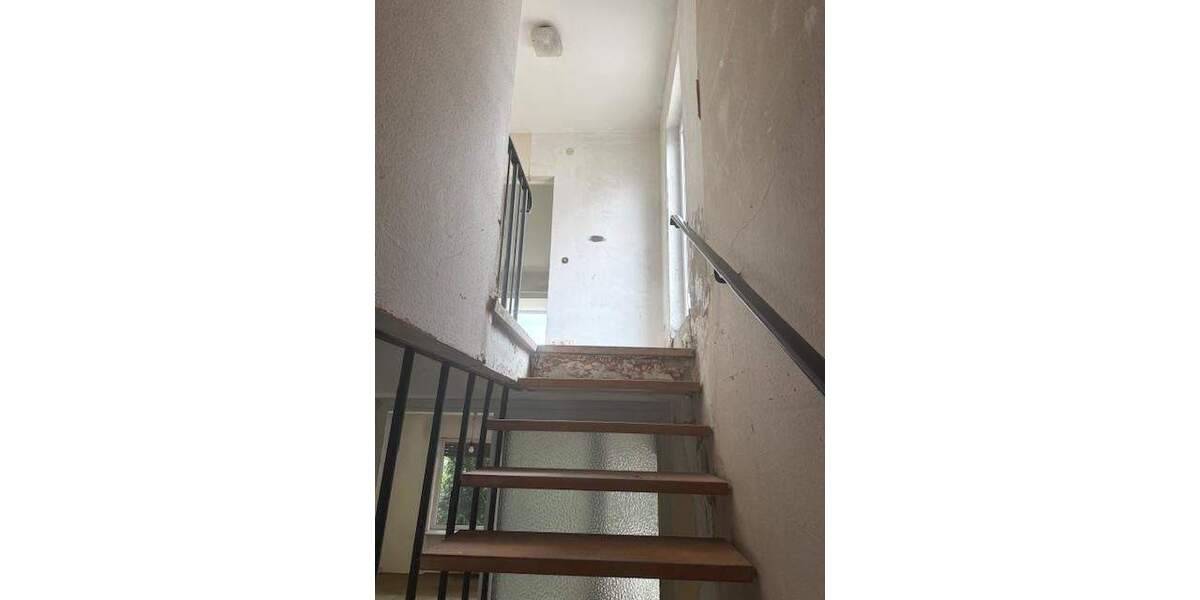 Gestalten statt suchen - Sanierungsobjekt mit Garten und zwei Terrassen 4 zimmer