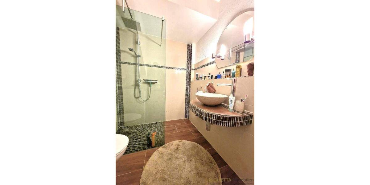 Charmantes Raumwunder über zwei Ebenen mit Parkblick - Etagenwohnung Ludwigshafen am Rhein Friesenheim/Nord | Angebot:26853840