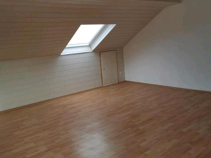 Einfamilienhaus Nußloch - 7 Zimmer, 215 m&sup2;, 955.000&euro; | Angebot:25594883