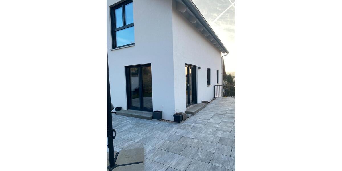 Familienfreundliches Neubau-EFH, KfW 40+, Garten & Garage 5 zimmer