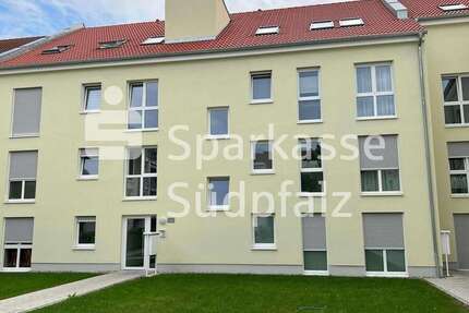 Wohnung Ludwigshafen Ludwigshafen-Oggersheim - 2.5 Zimmer, 60 m&sup2;, 780&euro; | Angebot:26435086