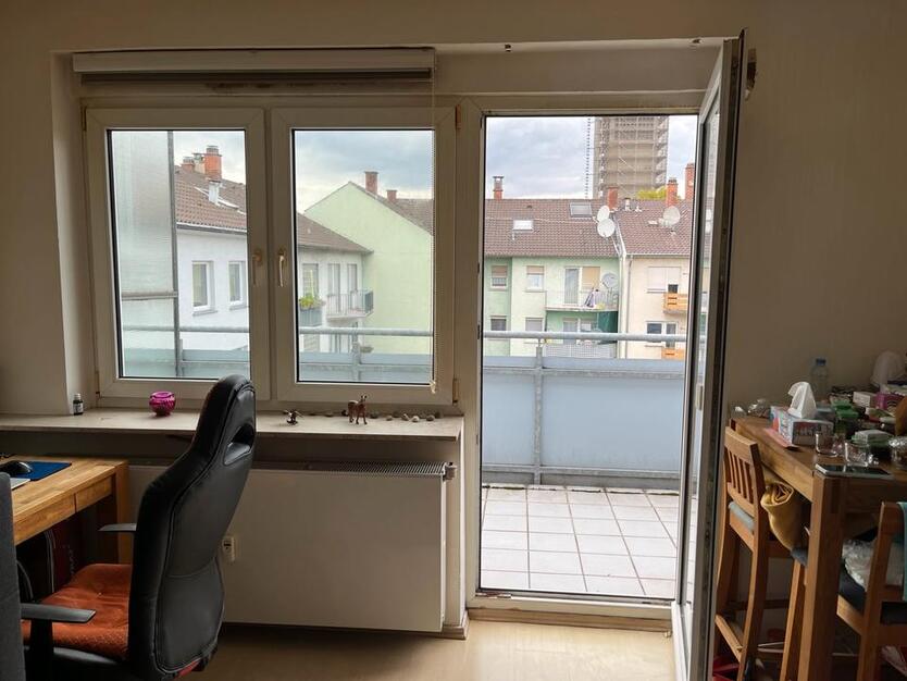 Attraktive 1-Zimmer-Wohnung mit Balkon im Herzen von Mannheim zimmer