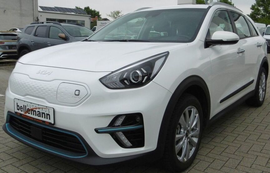 Kia Niro 10.300 km 27.900 € St. Leon-Rot OT Rot 68789