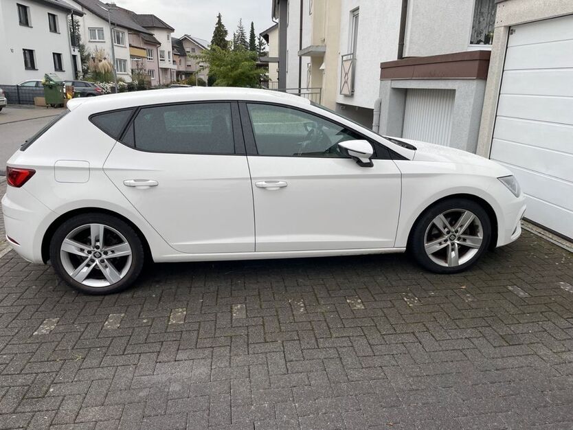 Seat Leon 63.000 km 16.000 € Sinsheim 74889