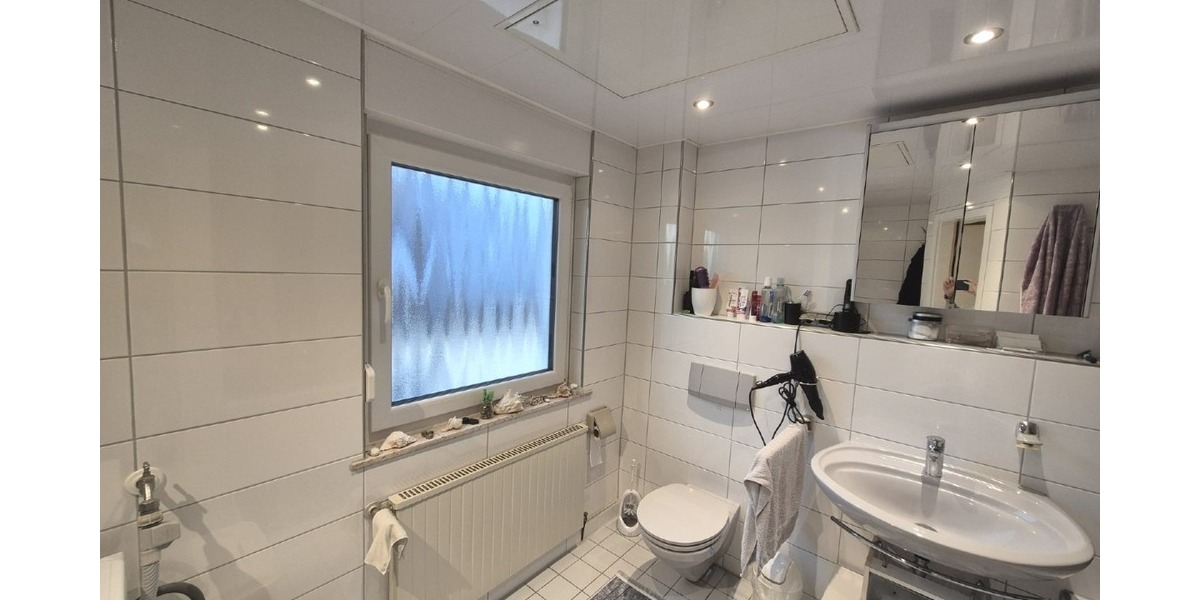 Chic & modern: Doppelhaushälfte mit Garten und vermietbarem 2-ZKB-Apartment - Doppelhaushälfte Ludwigshafen Oggersheim-Notwende | Angebot:26404153