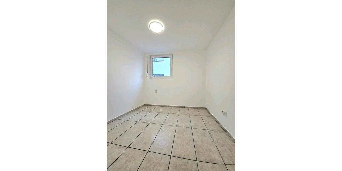 Erdgeschoßwohnung Ludwigshafen am Rhein Edigheim - 2.5 Zimmer, 56 m&sup2;, 800&euro; | Angebot:26086062