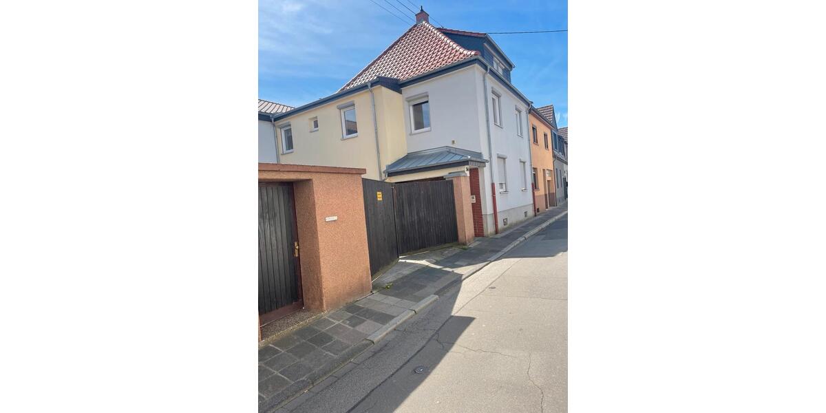 Erdgeschoßwohnung Ludwigshafen am Rhein Edigheim - 2 Zimmer, 70 m&sup2;, 700&euro; | Angebot:26228475