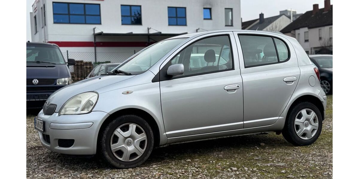Toyota Yaris 335.000 km 1.700 € Weinheim 69469