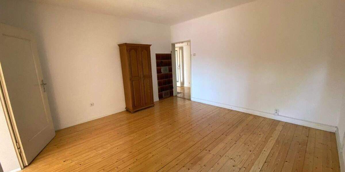 Mehrfamilienhaus, Wohnhaus Wiesloch - 7 Zimmer, 190 m&sup2;, 750.000&euro; | Angebot:25356051