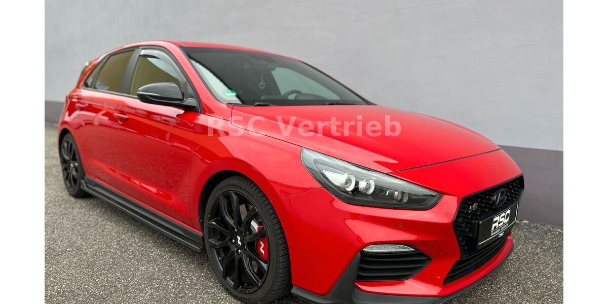 Hyundai i30 91.000 km 20.000 &euro; Forst 76694