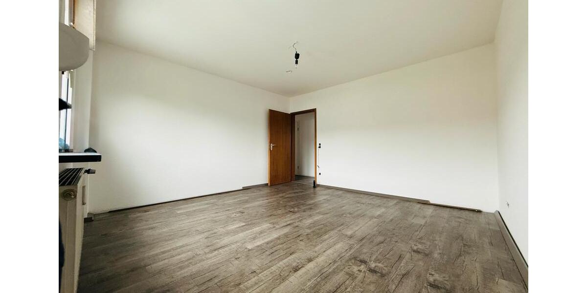 Mehrfamilienhaus, Wohnhaus Ludwigshafen am Rhein Rheingönheim - 6 Zimmer, 178 m&sup2;, 569.000&euro; | Angebot:26871417