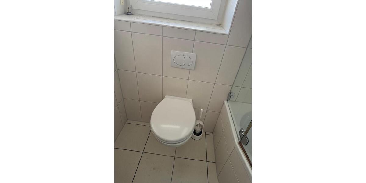 Etagenwohnung Edingen-Neckarhausen Neu-Edingen - 3 Zimmer, 80 m&sup2;, 240.000&euro; | Angebot:27113680