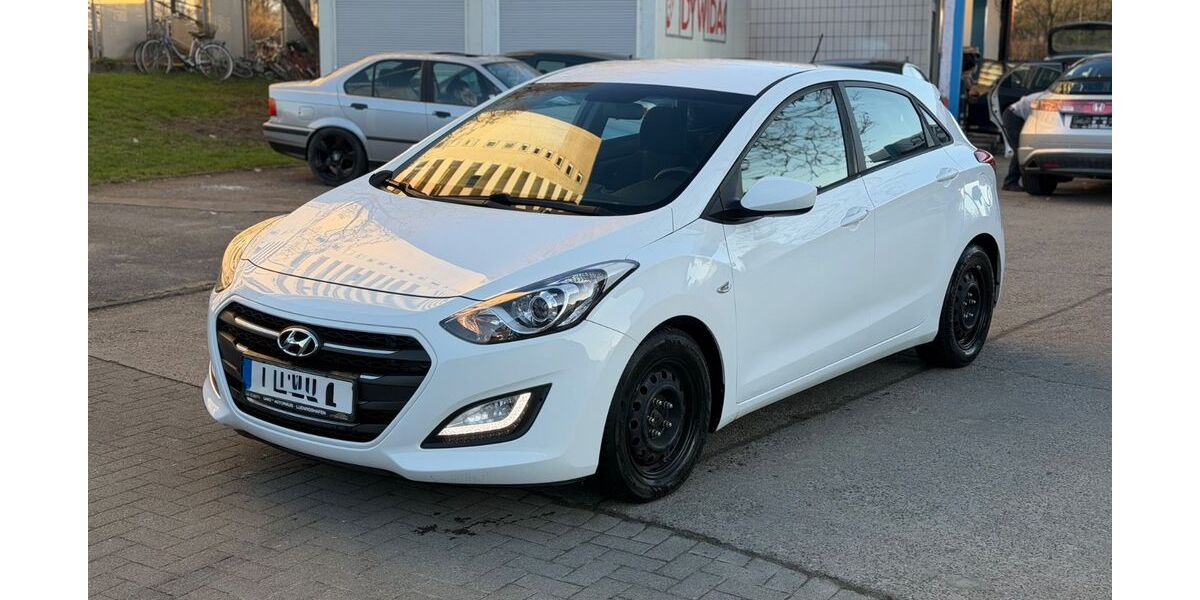 Hyundai i30 200.000 km 6.990 &euro; Ludwigshafen 67059