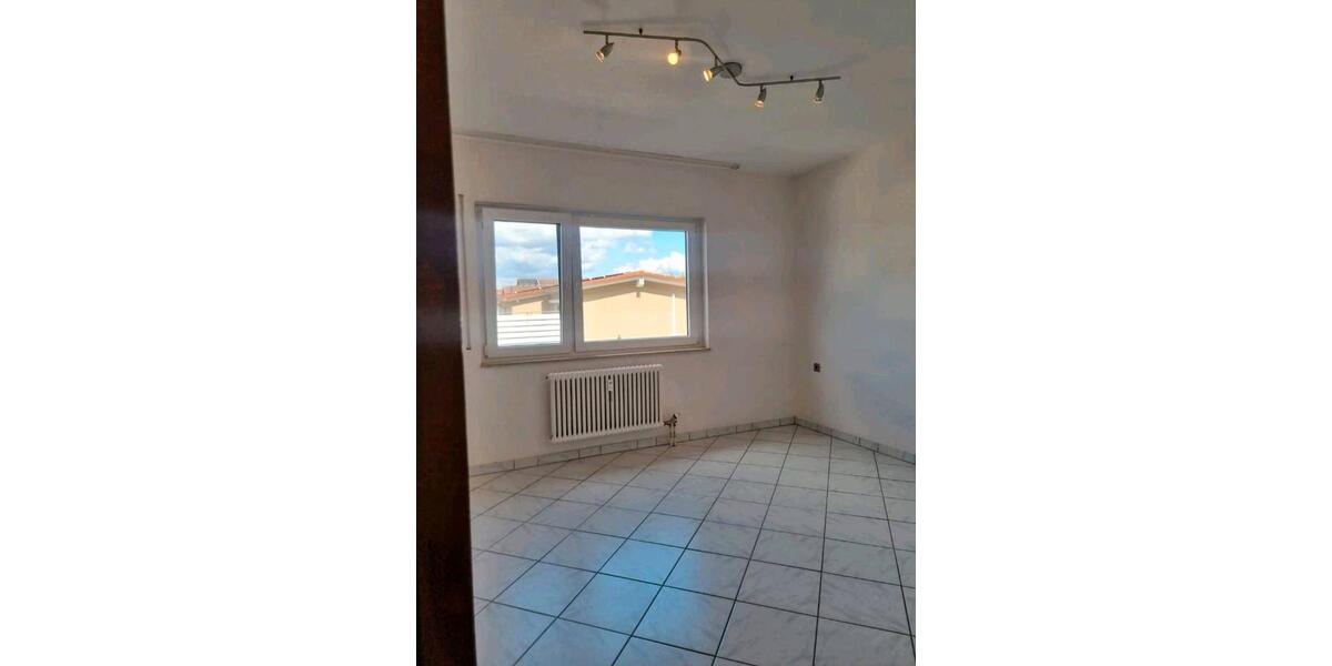 Etagenwohnung Waghäusel - 3.5 Zimmer, 83 m&sup2;, 268.500&euro; | Angebot:26942471