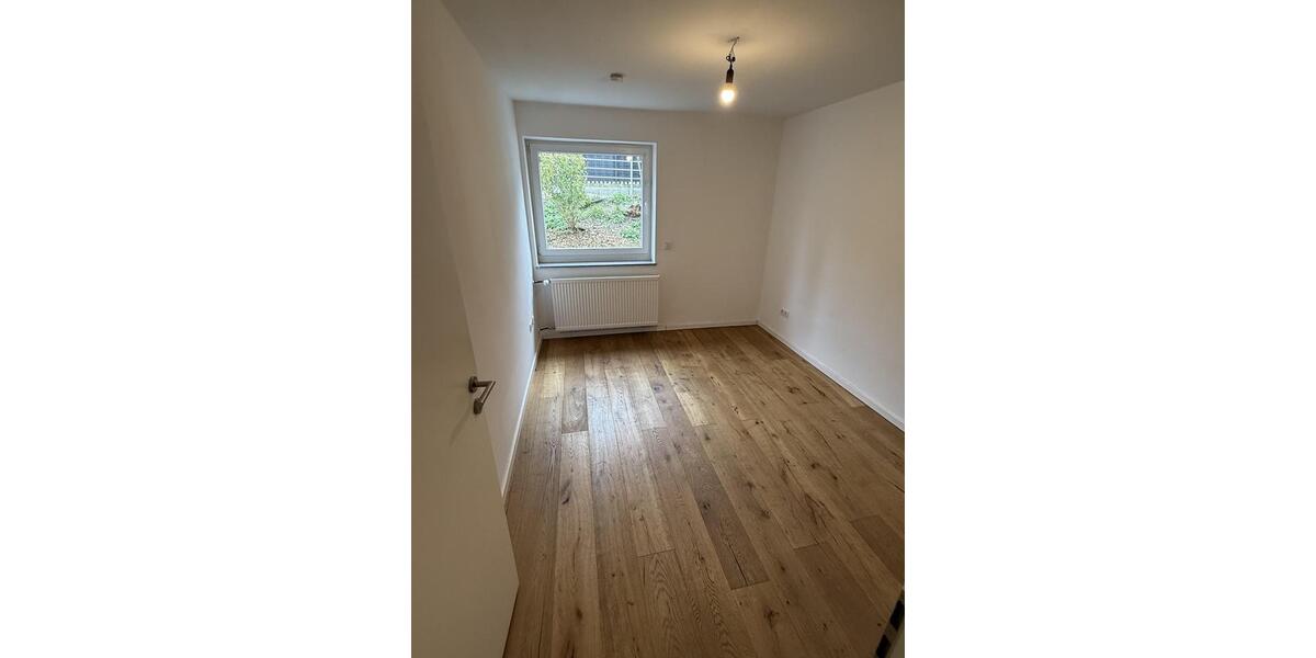 Schöne 3 Zimmer Wohnung mit Terasse und Garten in Limburgerhof 3 zimmer